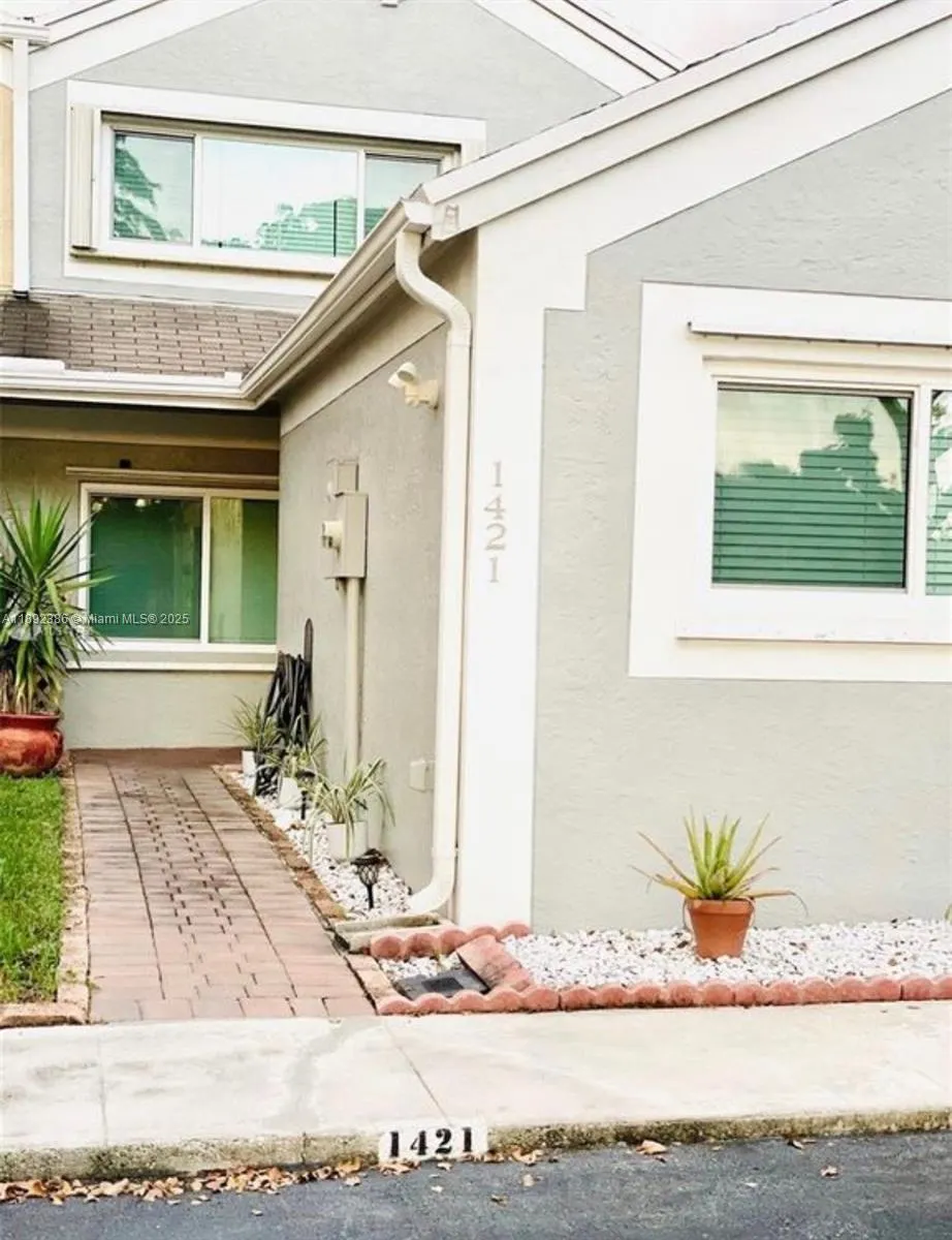 1421 NW 122nd Ter