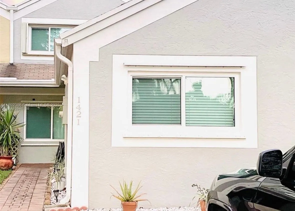 1421 NW 122nd Ter