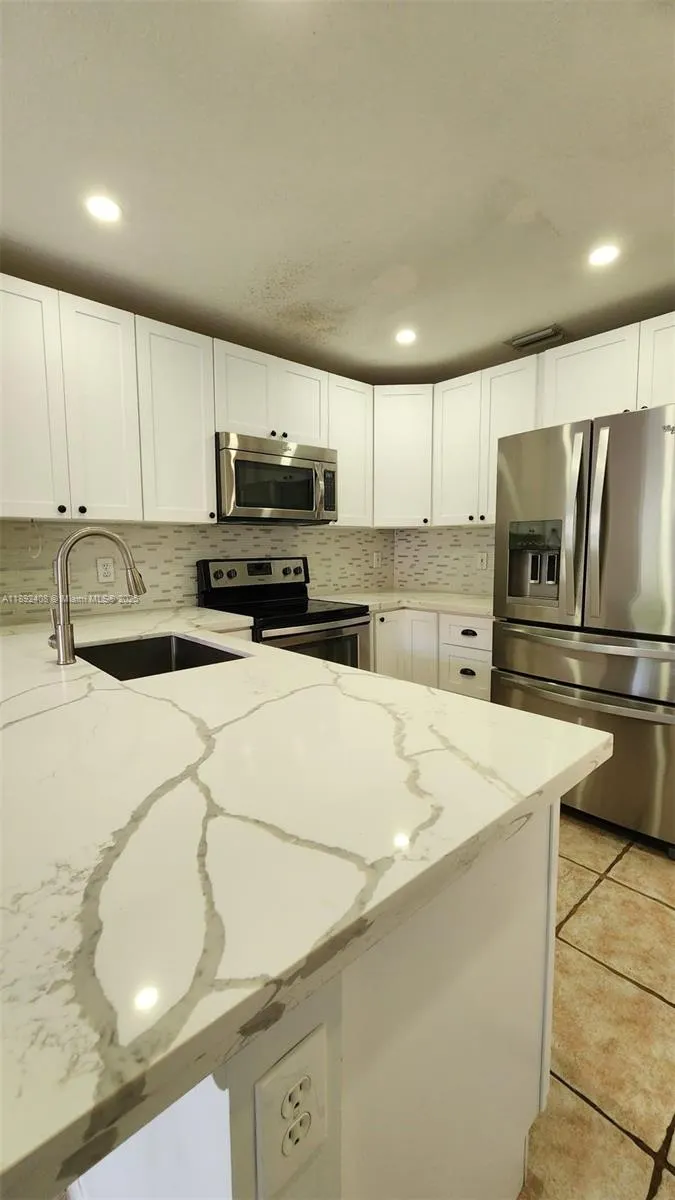 8531 NW 139 Ter, #1409