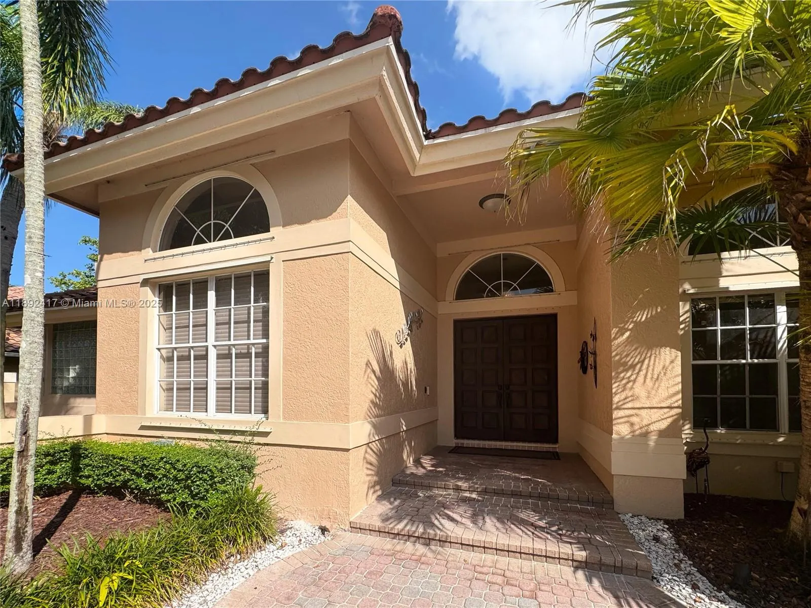 375 Sabal Way