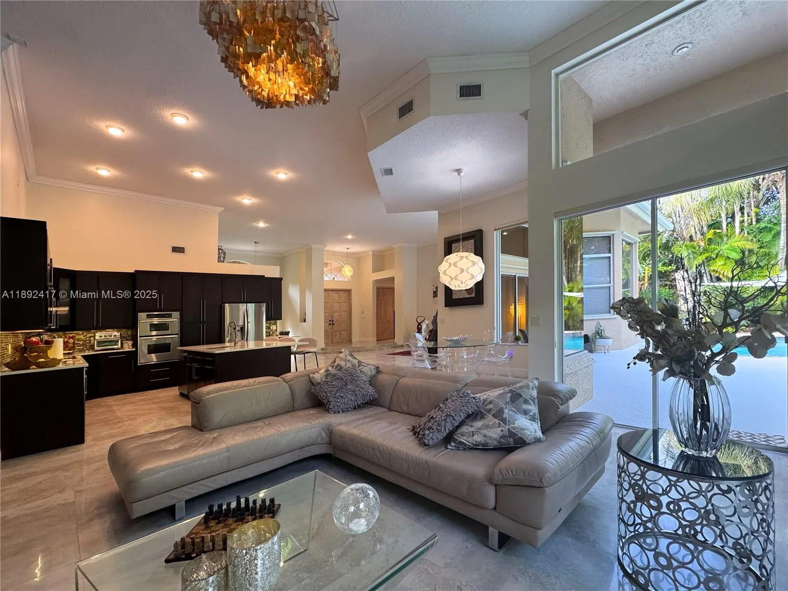 375 Sabal Way