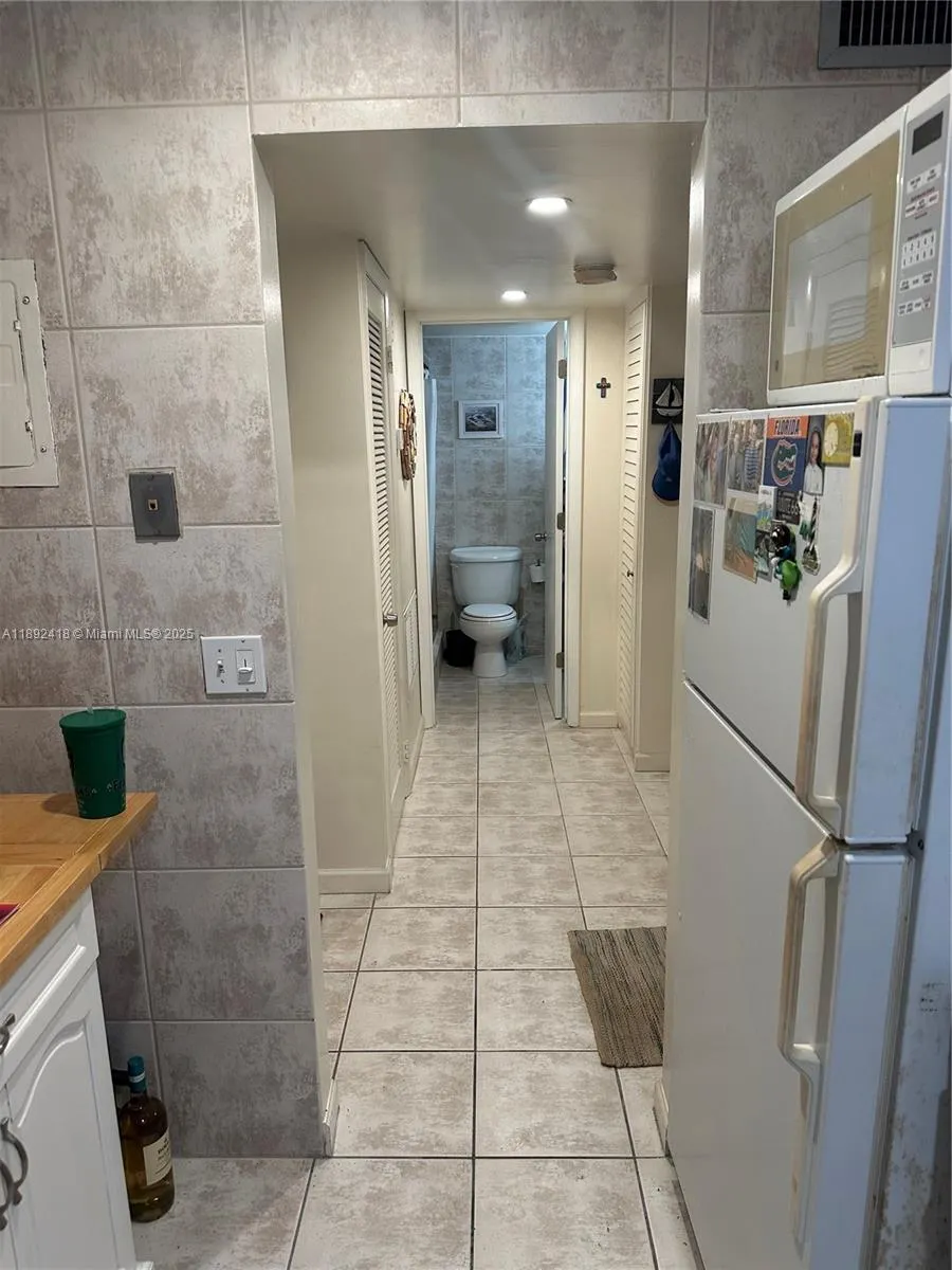 201 N Ocean Blvd, #406