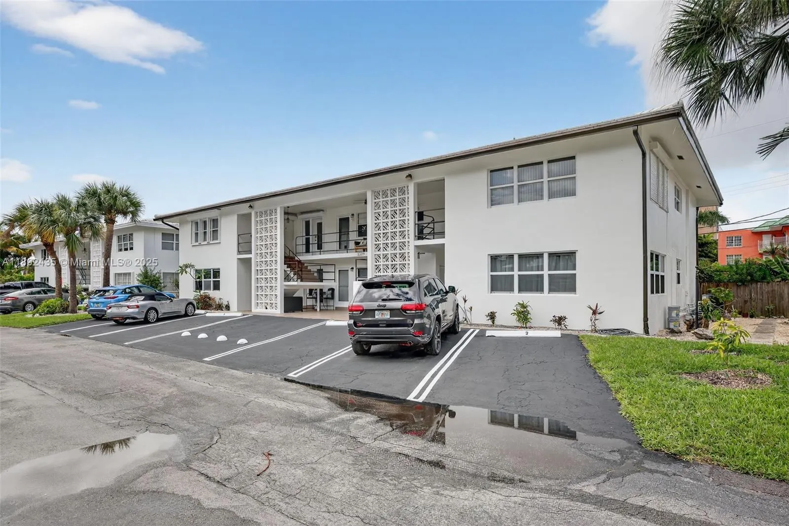 3209 Colony Club Rd, #1-W