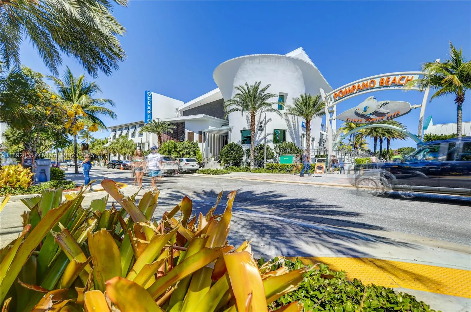 3209 Colony Club Rd, #1-W