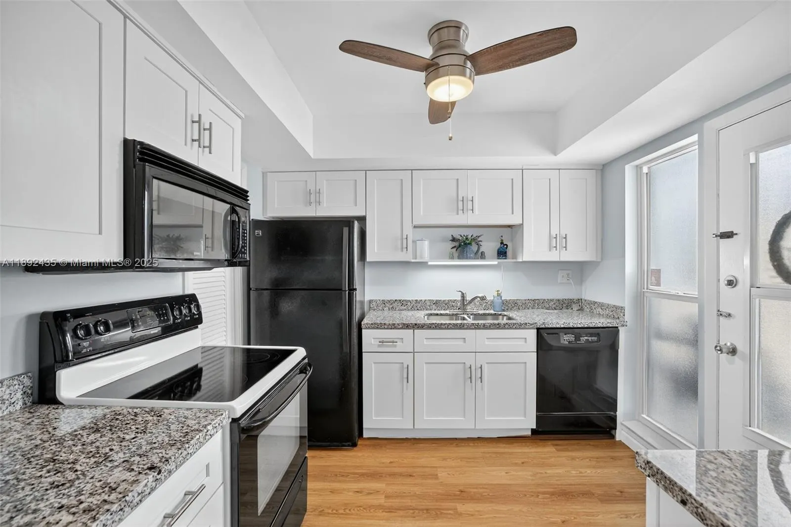 3209 Colony Club Rd, #1-W