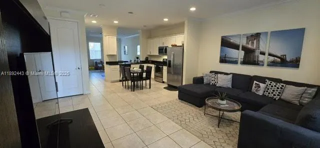 8340 Cocoplum Sound Ln