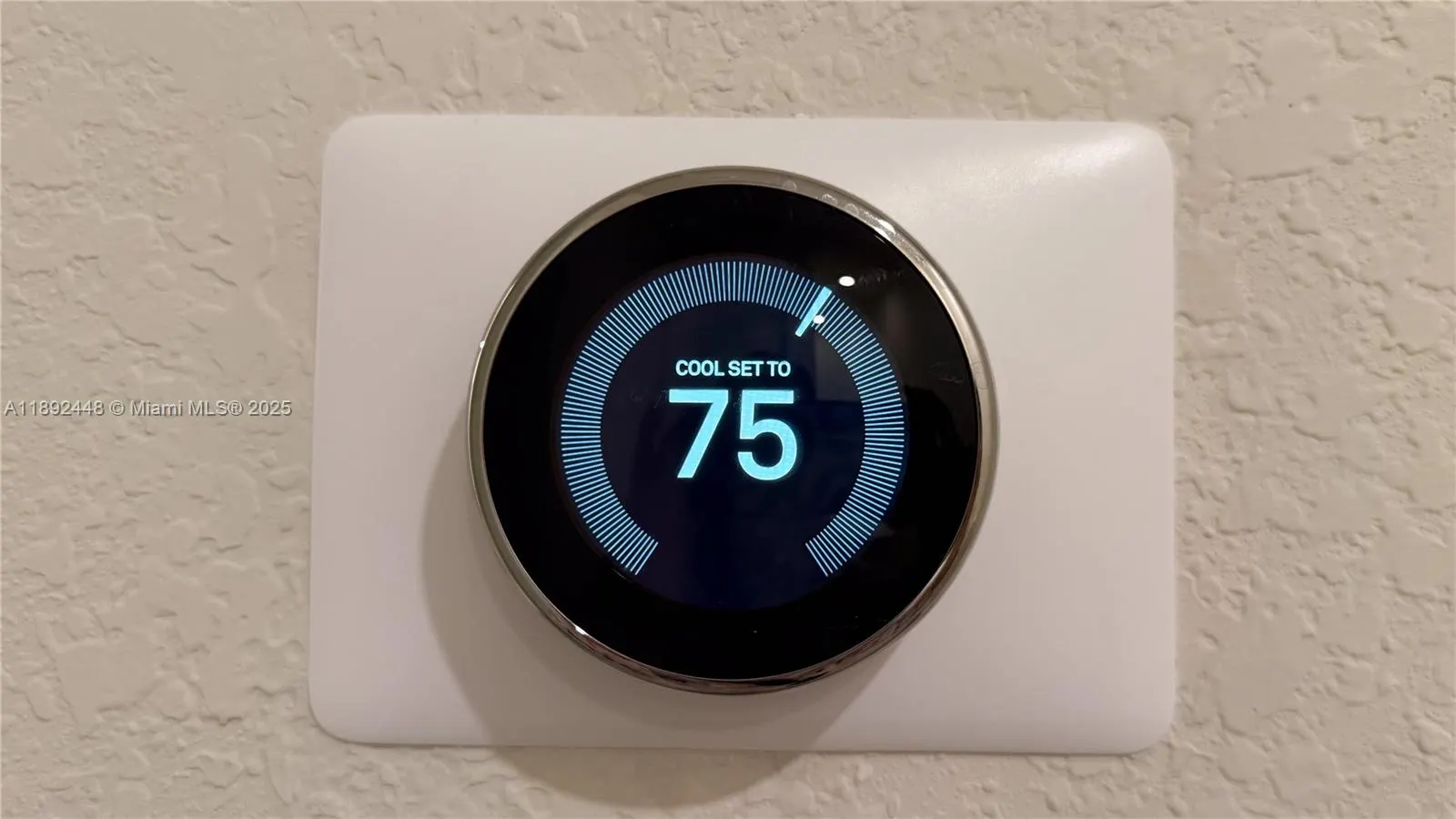 5110 Eucalyptus Dr, #3