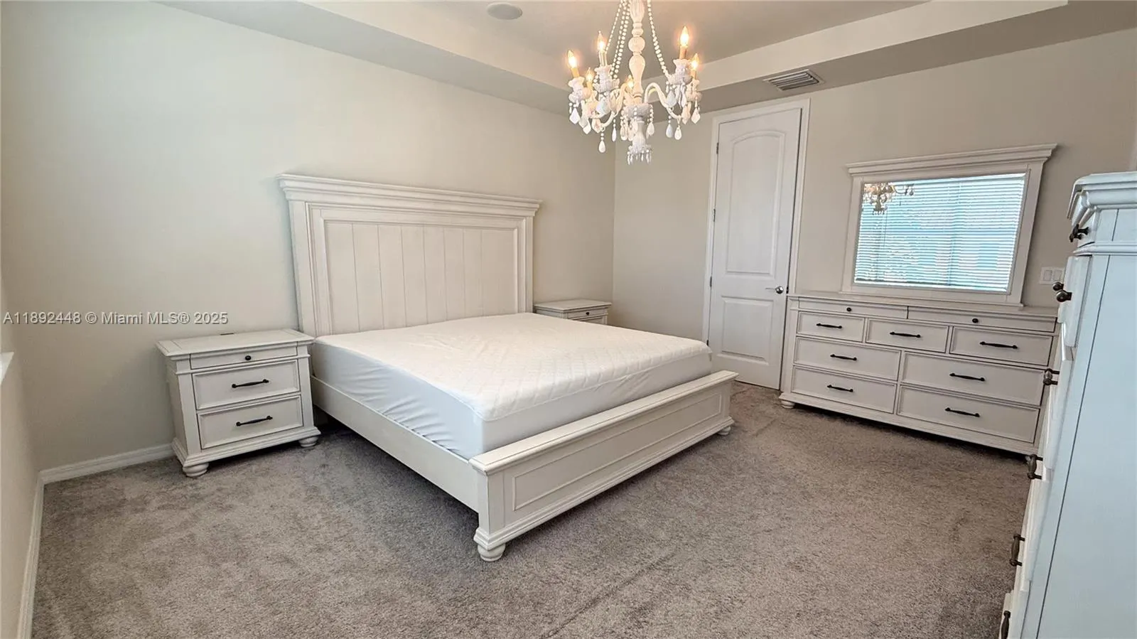 5110 Eucalyptus Dr, #3