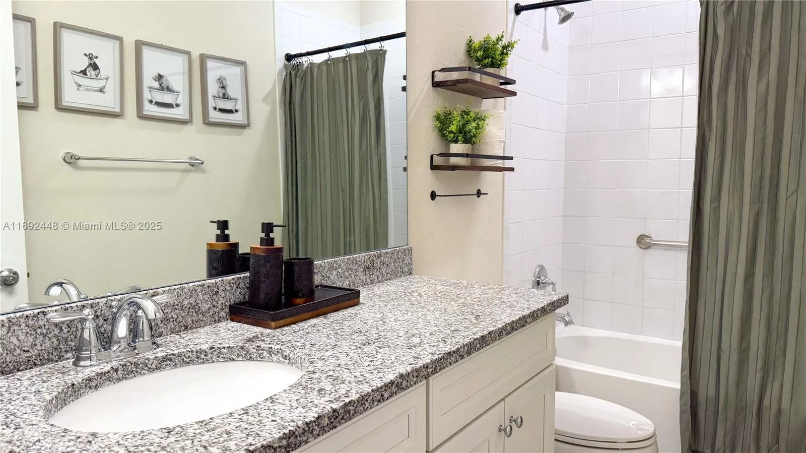 5110 Eucalyptus Dr, #3