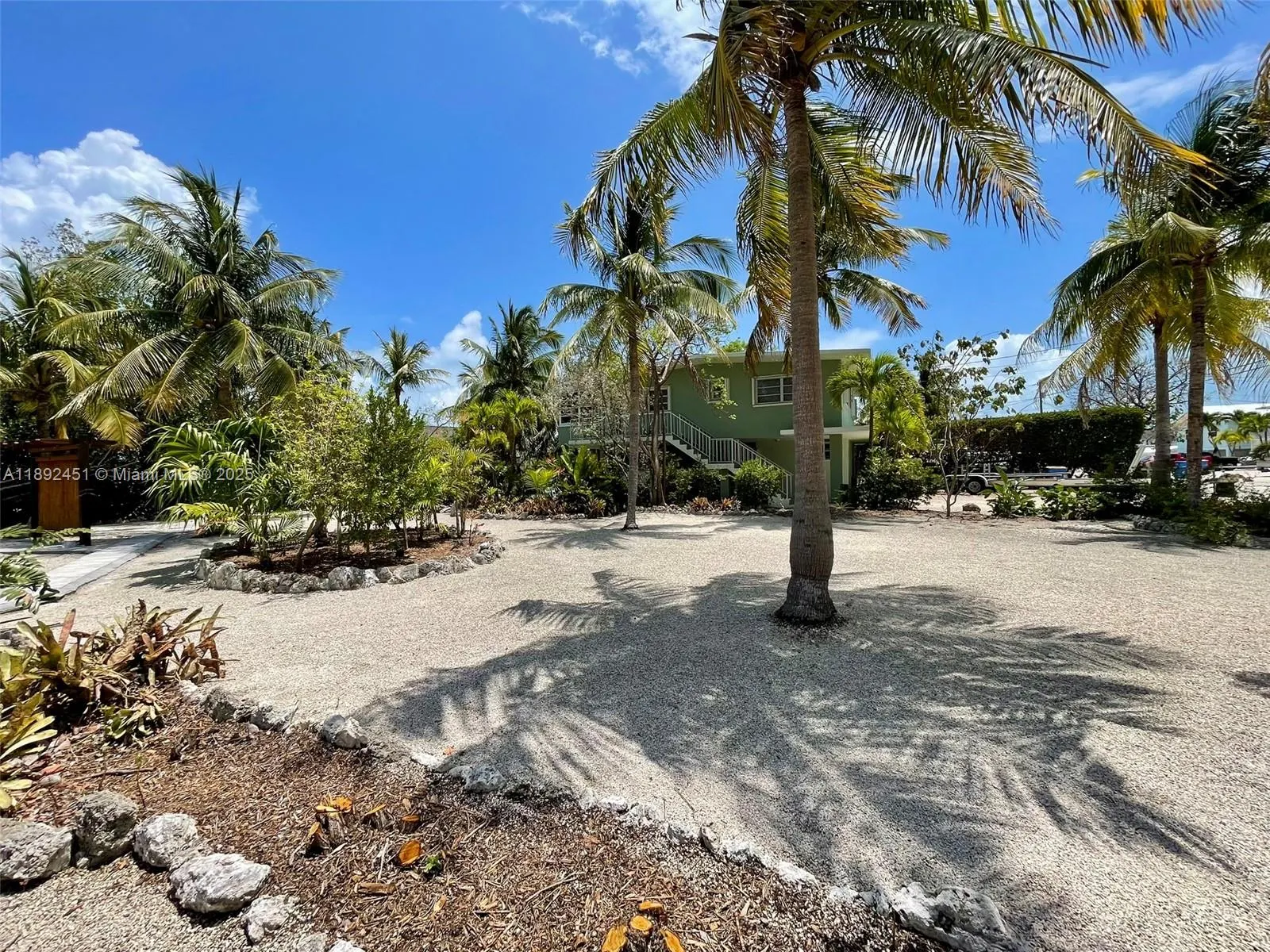 Lot 24 Gardenia St