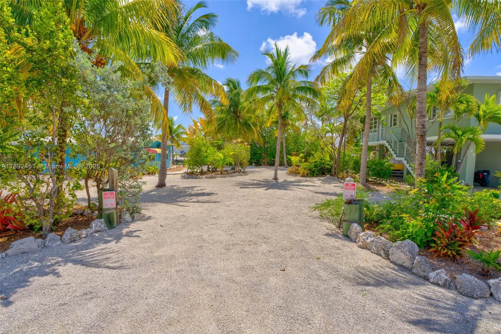 Lot 24 Gardenia St