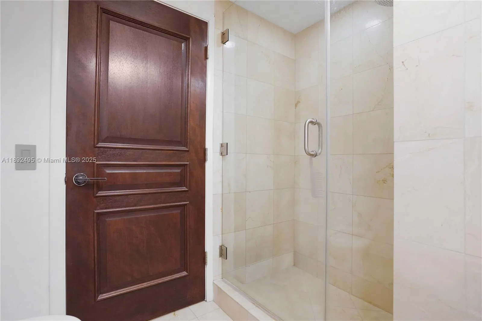 6365 Collins Ave, #2711