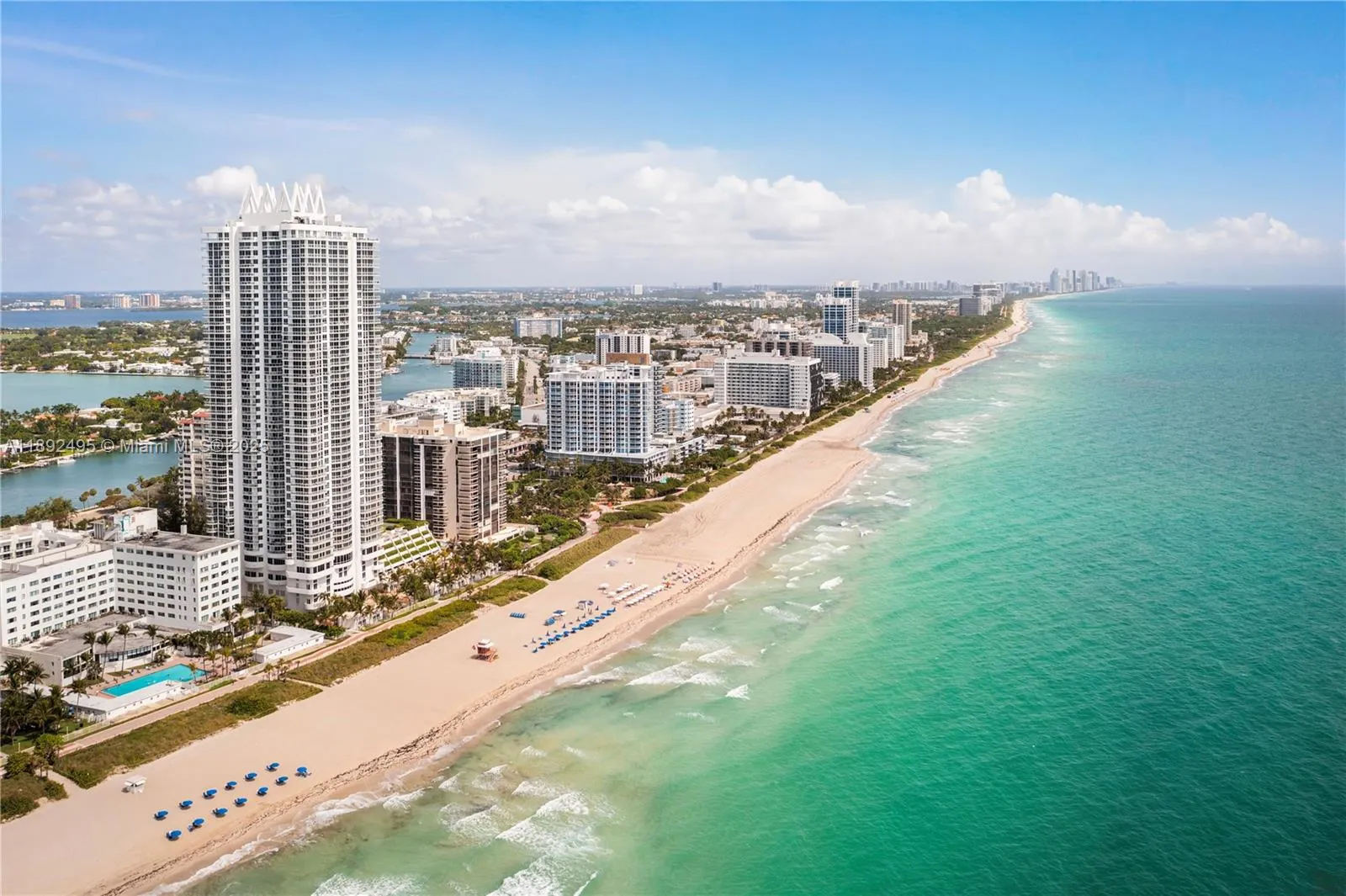 6365 Collins Ave, #2711