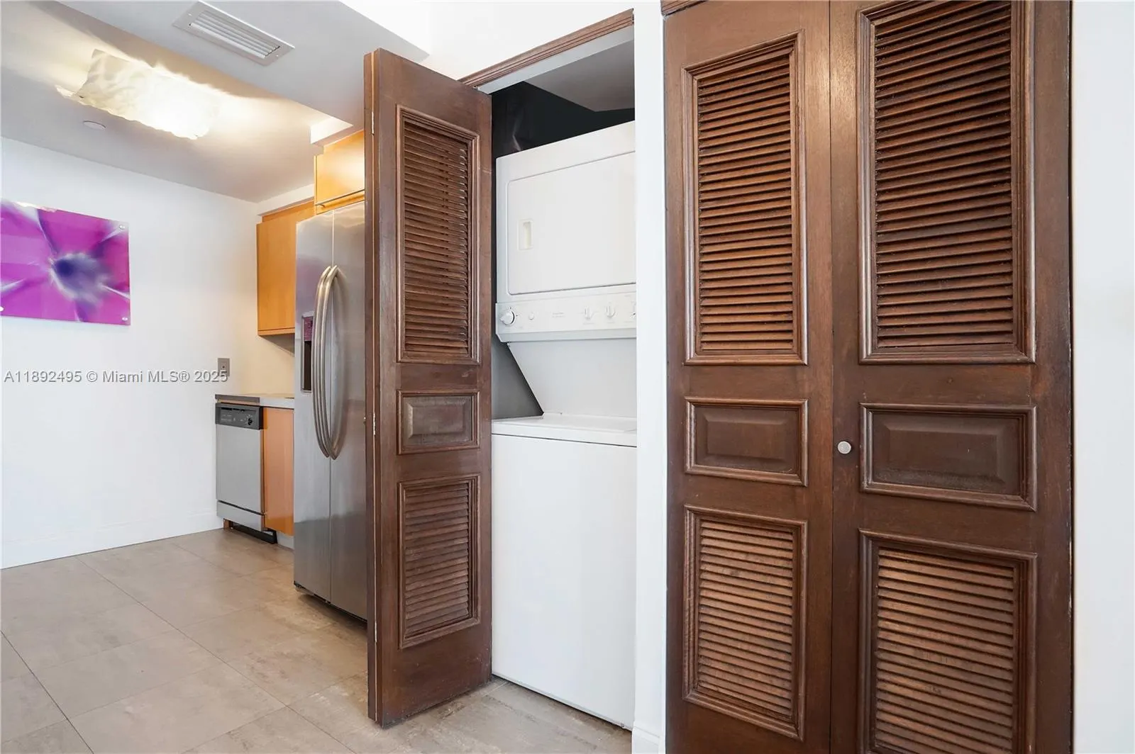 6365 Collins Ave, #2711