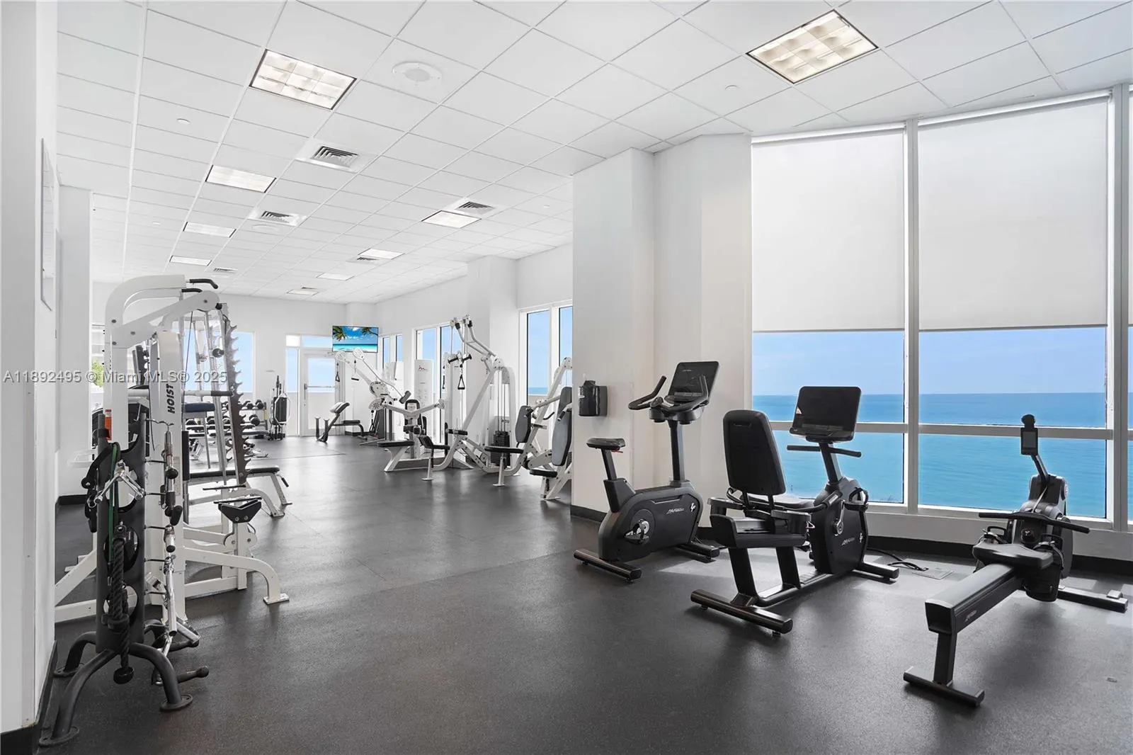 6365 Collins Ave, #2711