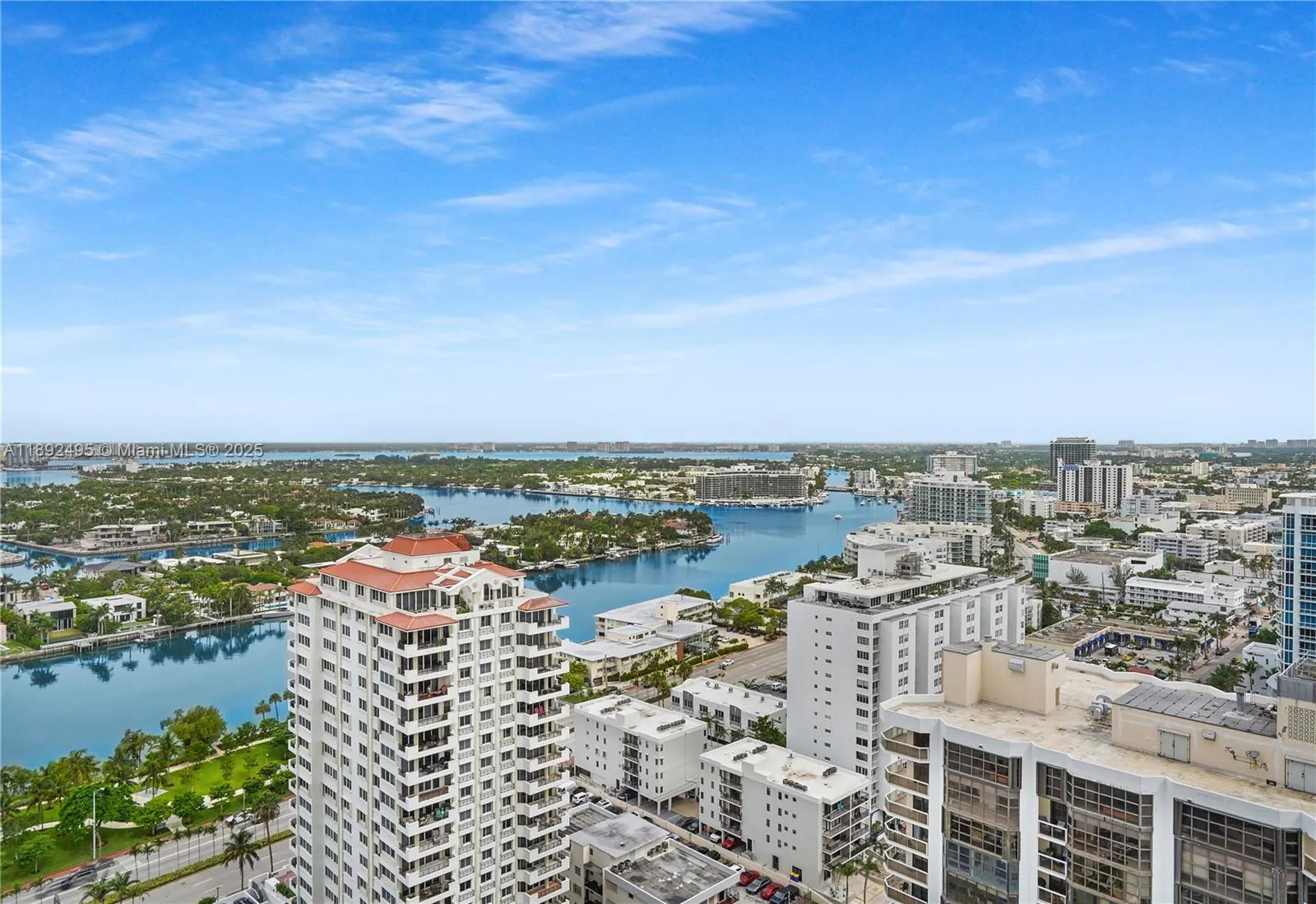 6365 Collins Ave, #2711