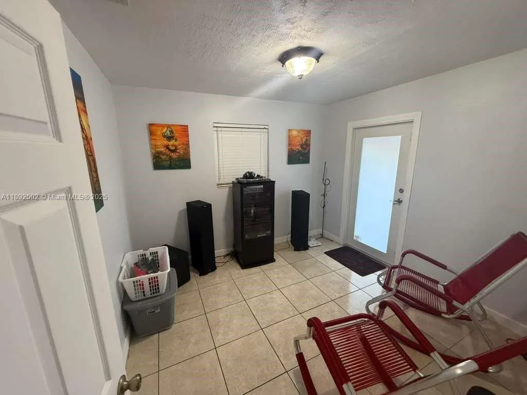 3540 NW 97th St