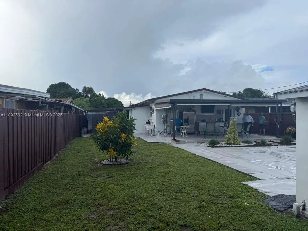 3540 NW 97th St