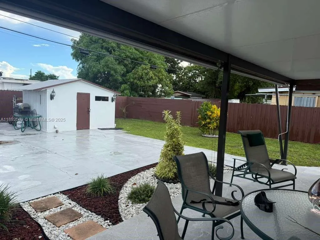 3540 NW 97th St