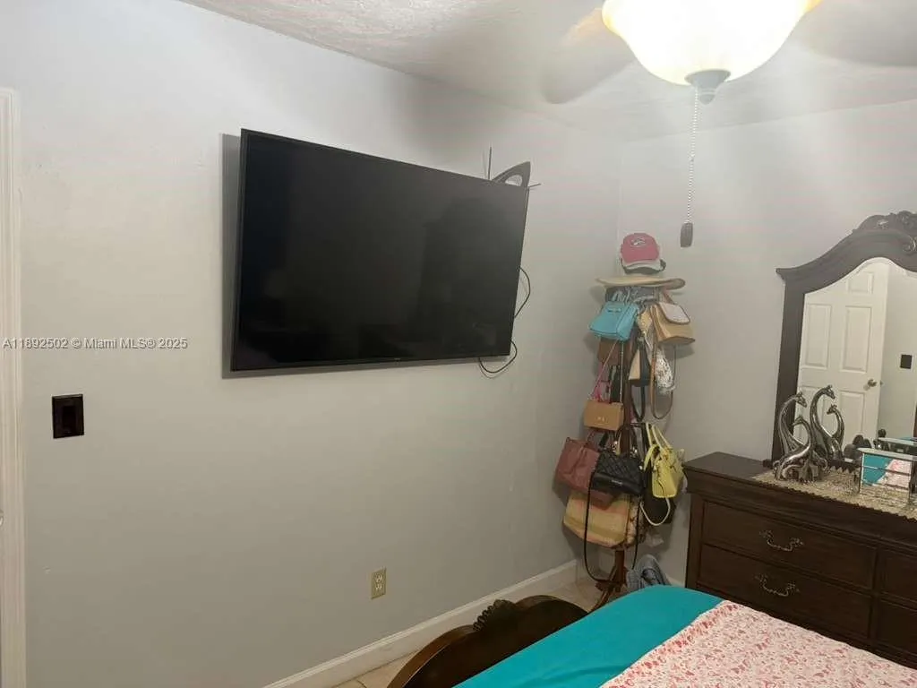 3540 NW 97th St