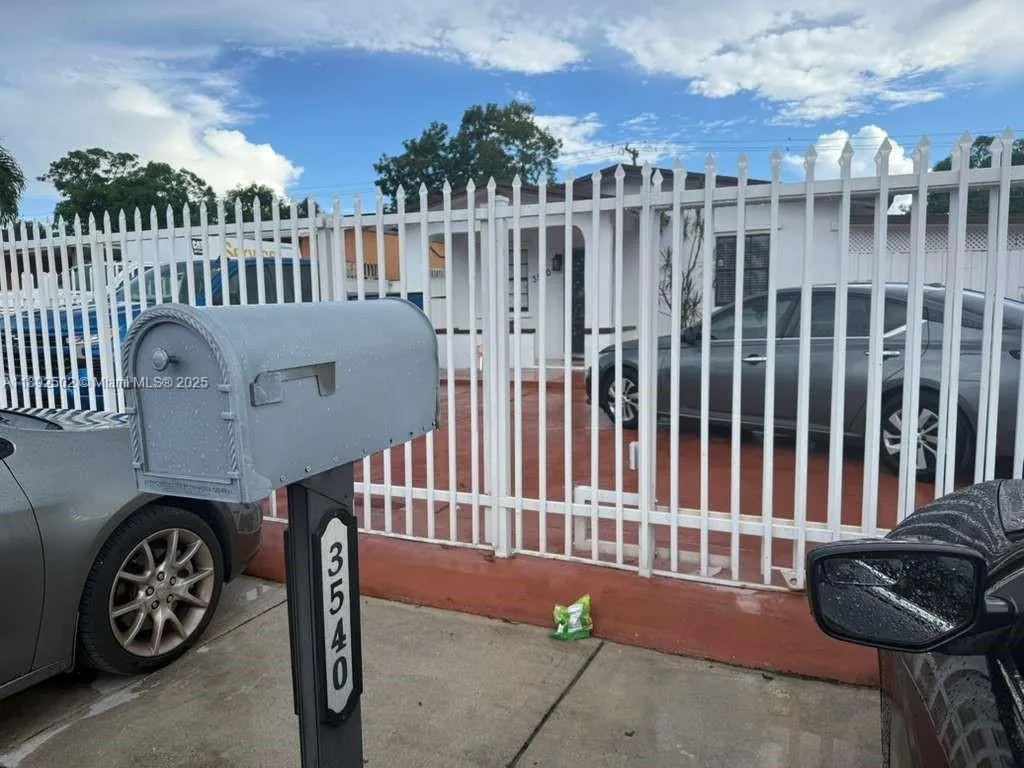 3540 NW 97th St