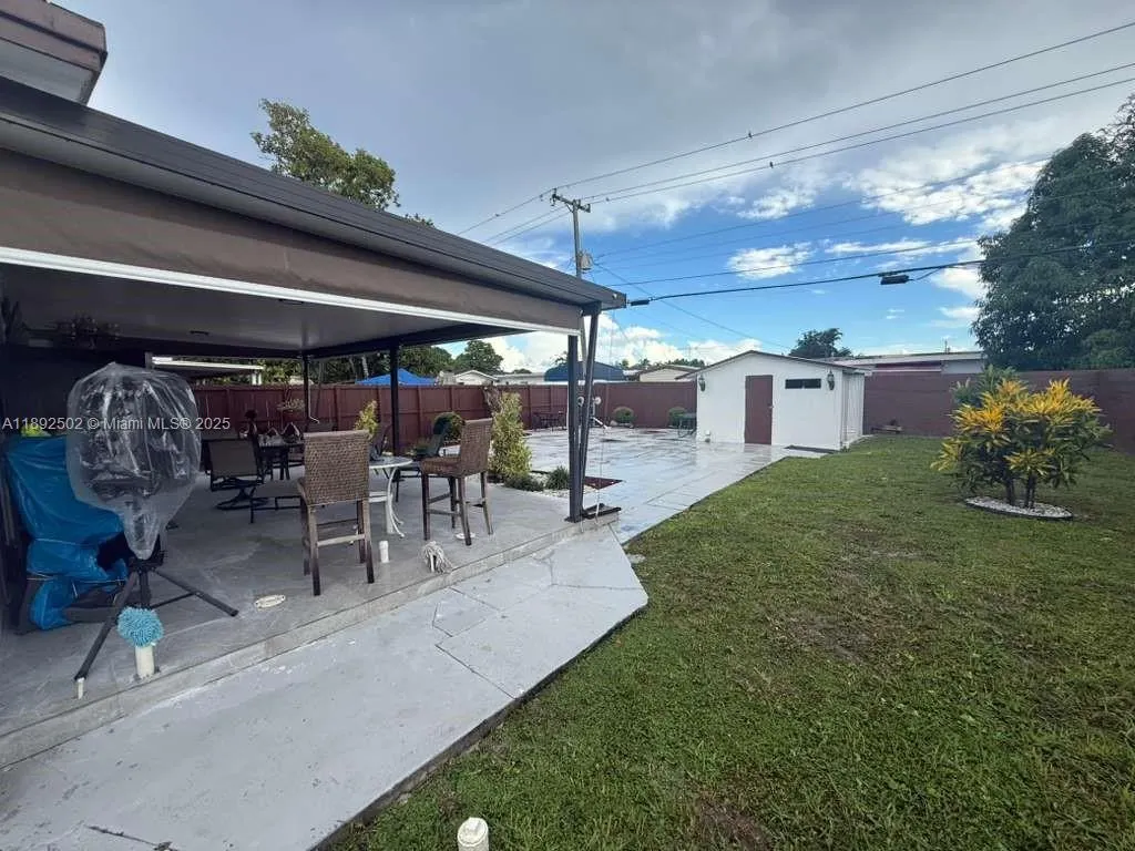 3540 NW 97th St