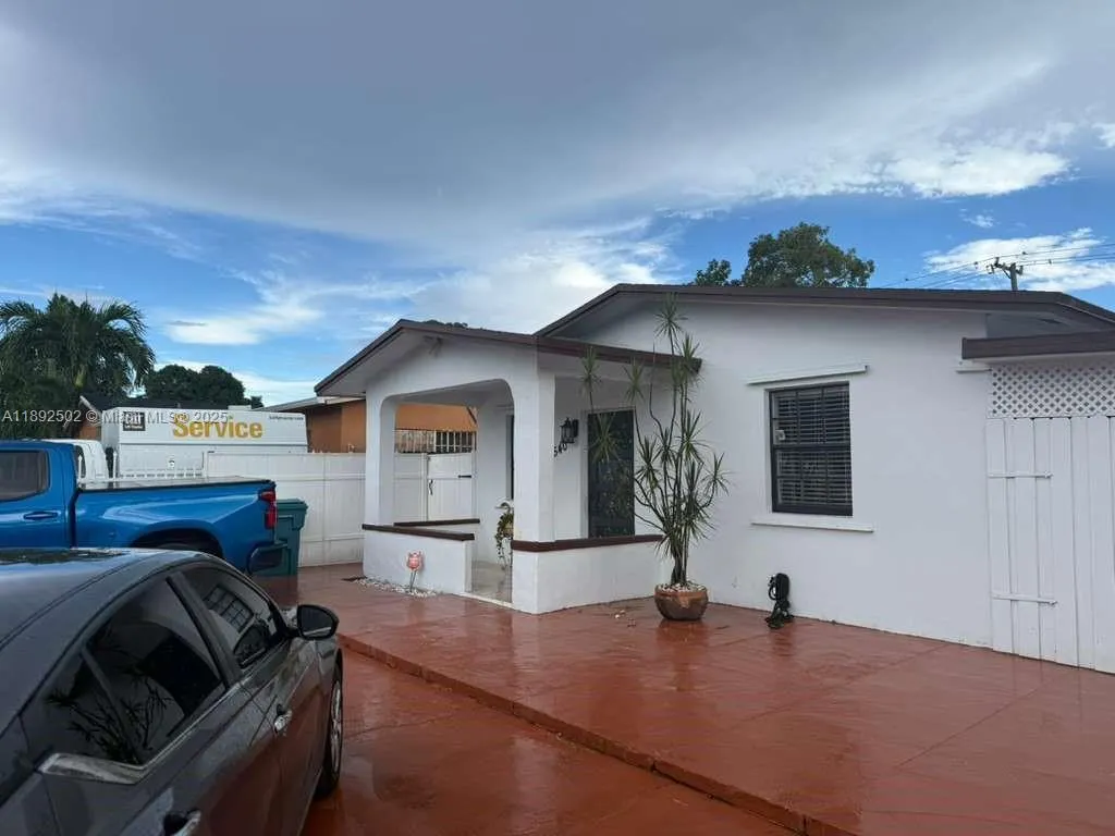 3540 NW 97th St