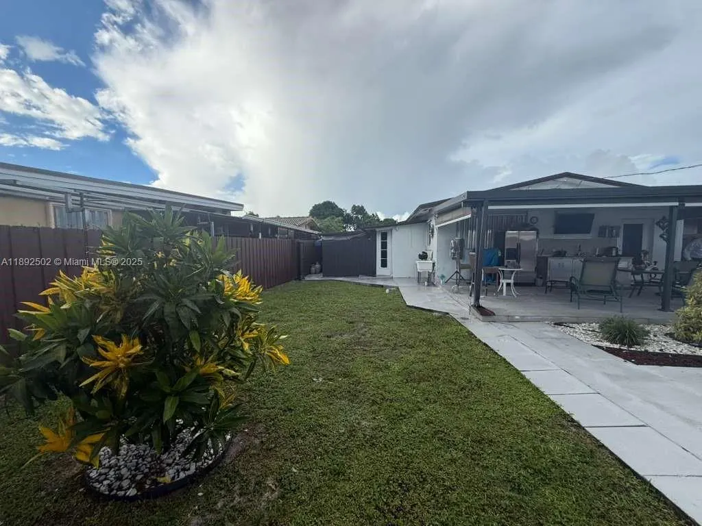3540 NW 97th St