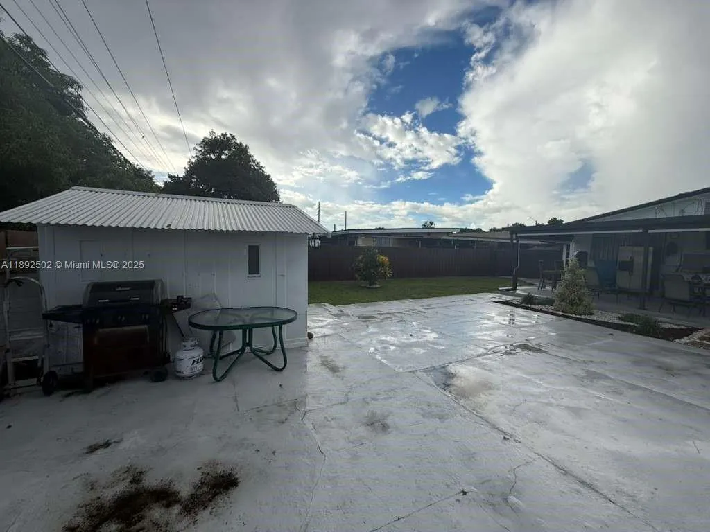 3540 NW 97th St