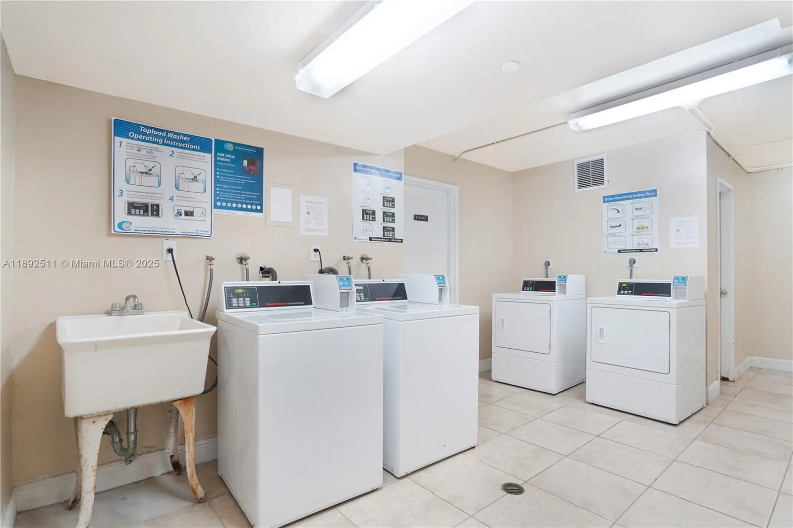 5101 Collins Ave, #14M