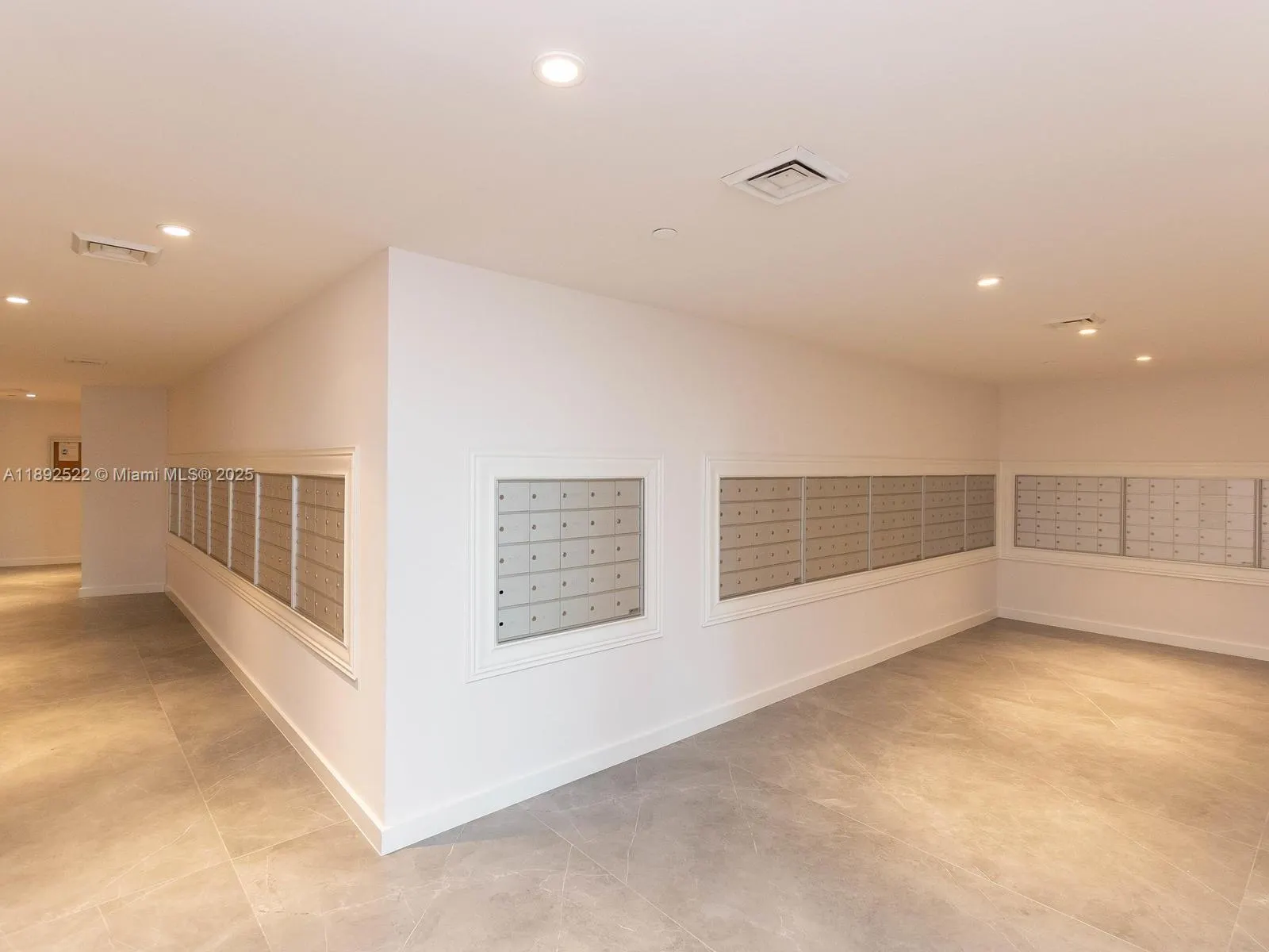 350 S MIAMI AVE, #1107