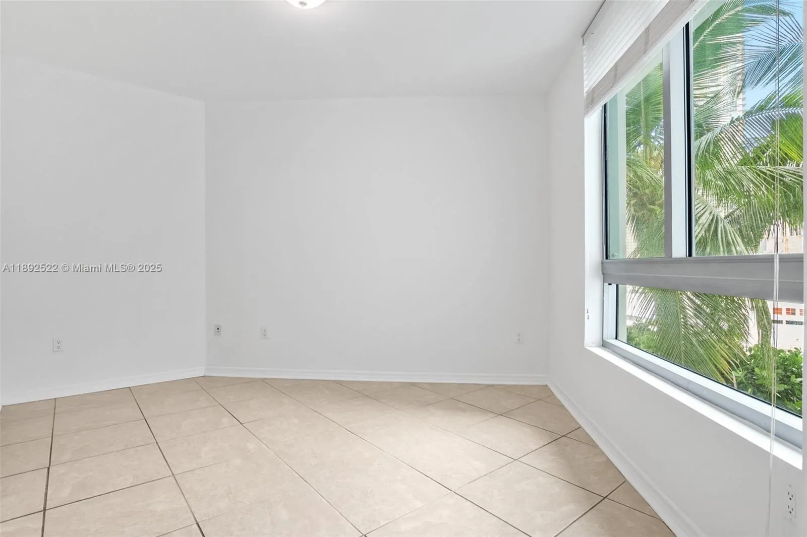 350 S MIAMI AVE, #1107