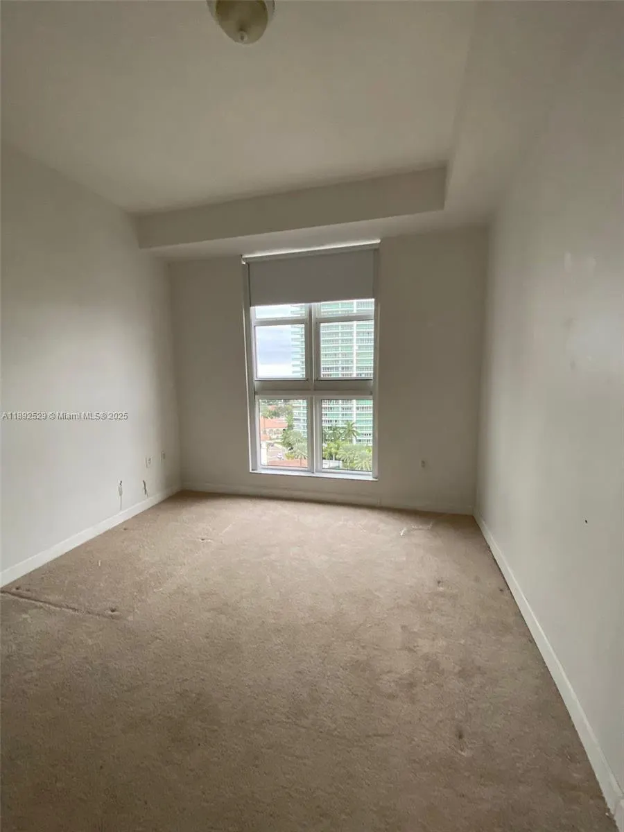 20000 E Country Club Dr, #PH01