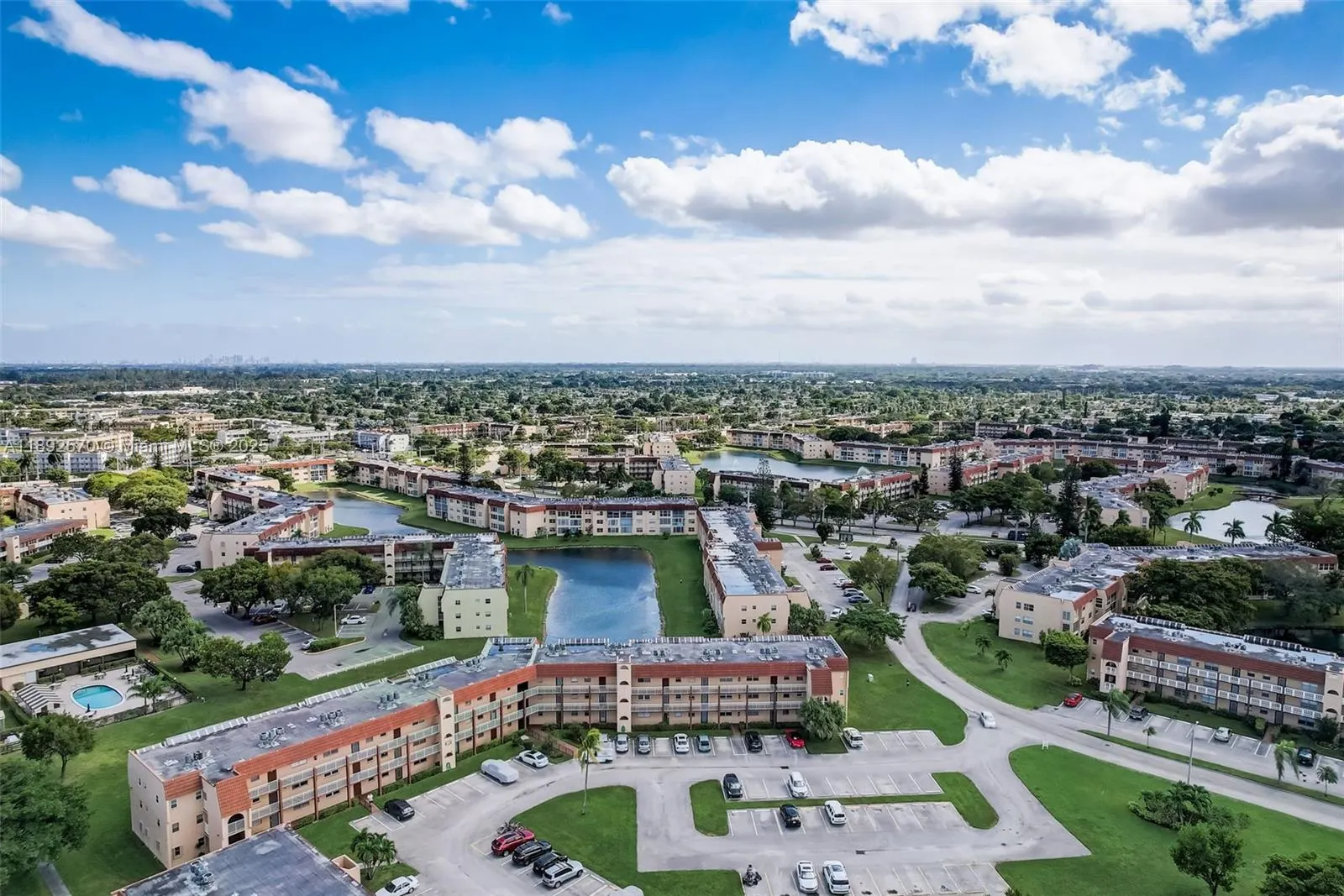 9001 Sunrise Lakes Blvd, #109