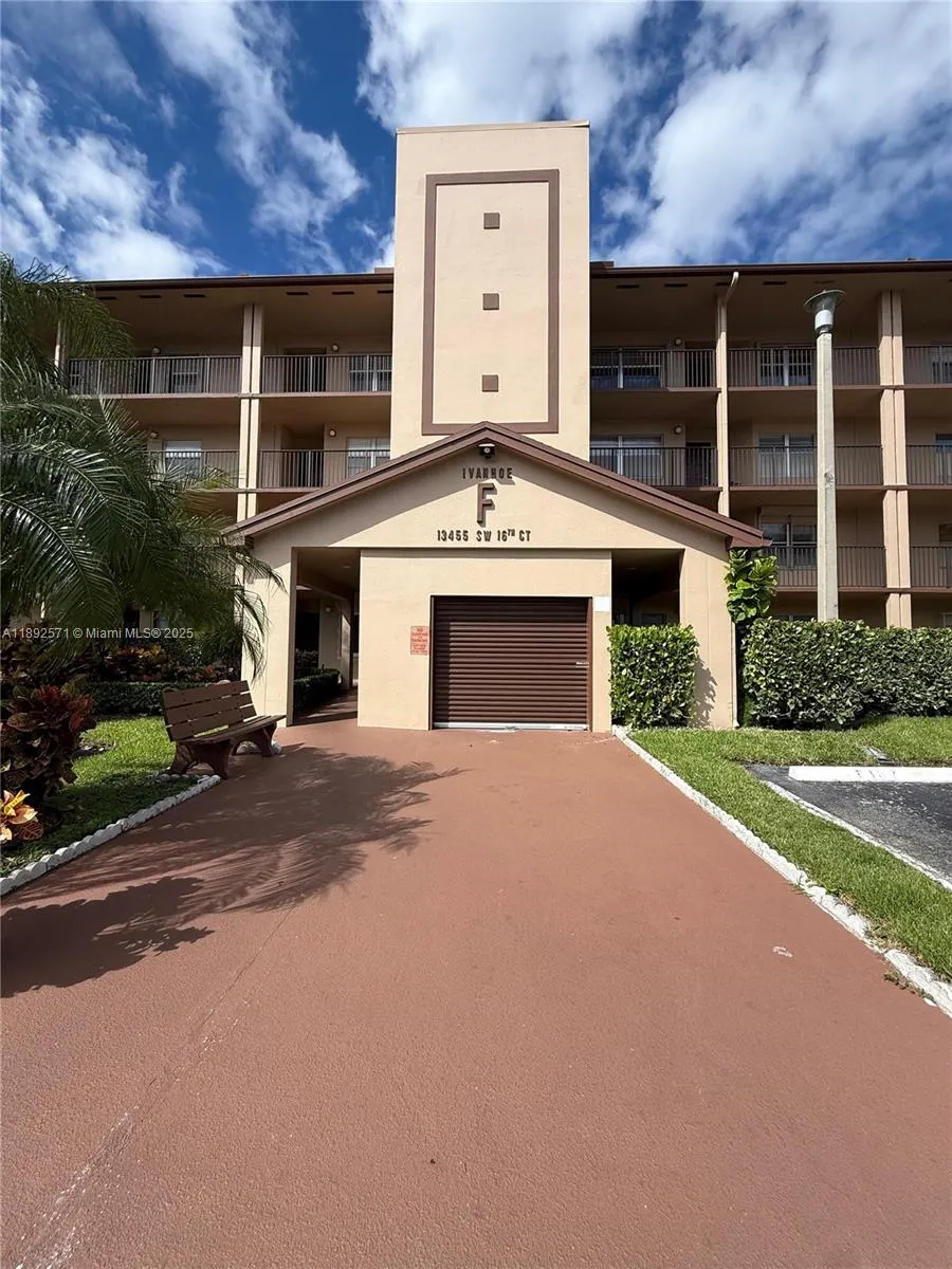 13455 SW 16th Ct, #213F