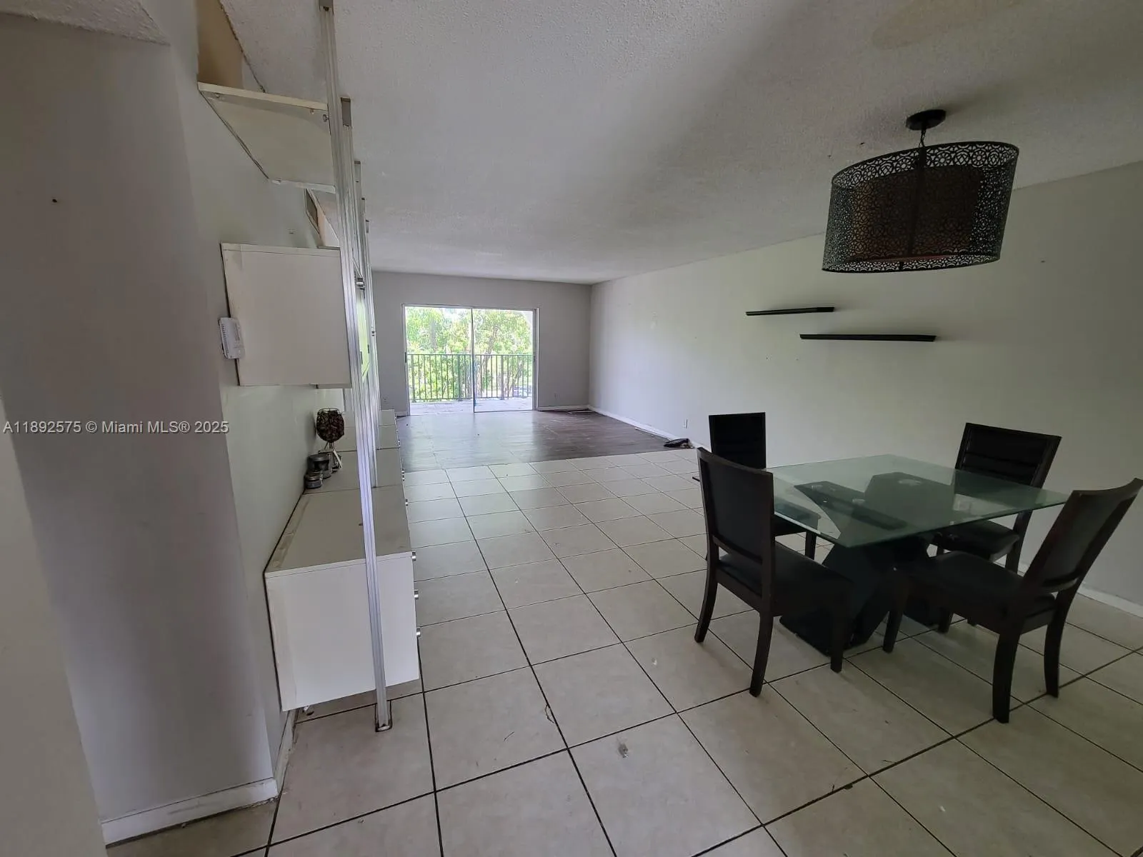 3300 Spanish Moss Ter, #403