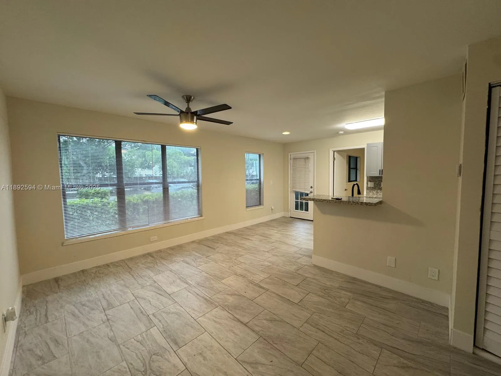 8737 NW 39th St, #8737