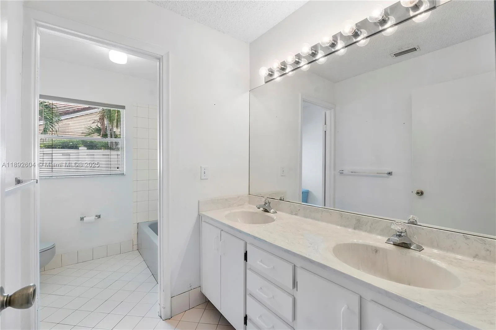 840 NW 132nd Ave
