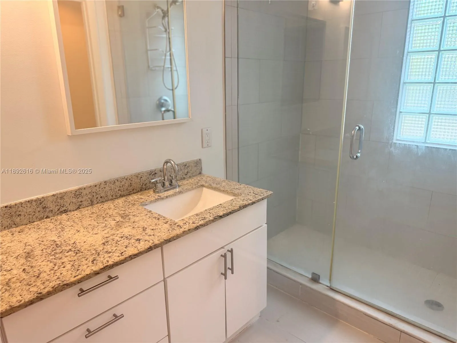 4361 Dogwood Cir