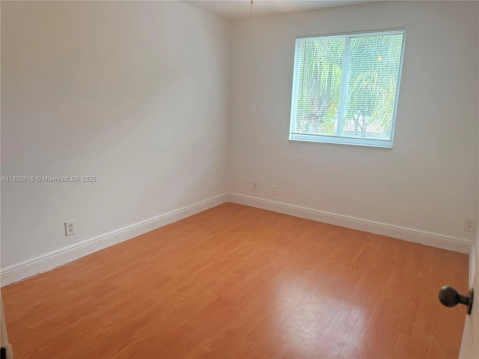 4361 Dogwood Cir