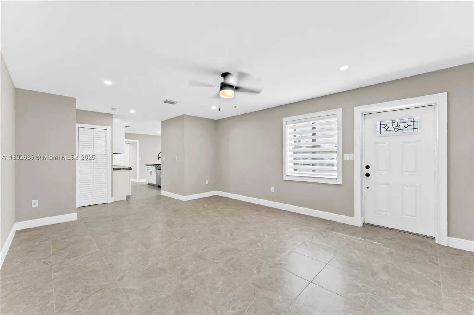 157 Curtiss Pkwy