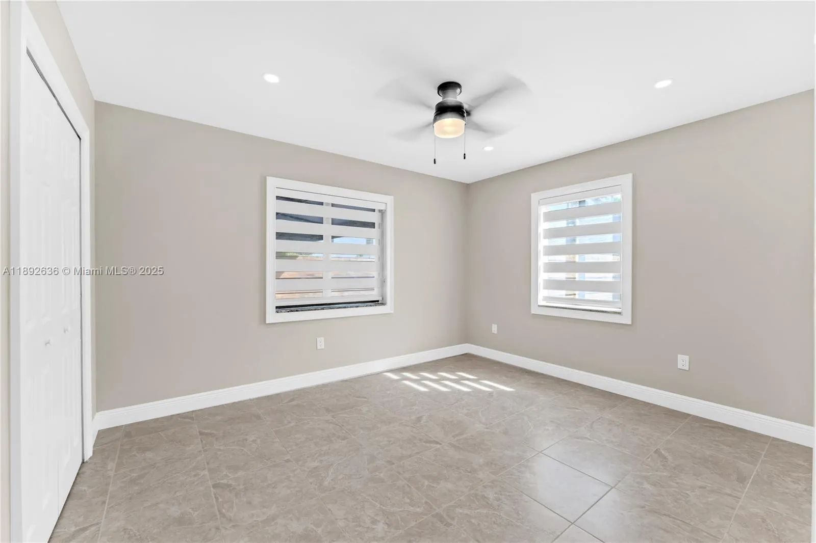 157 Curtiss Pkwy
