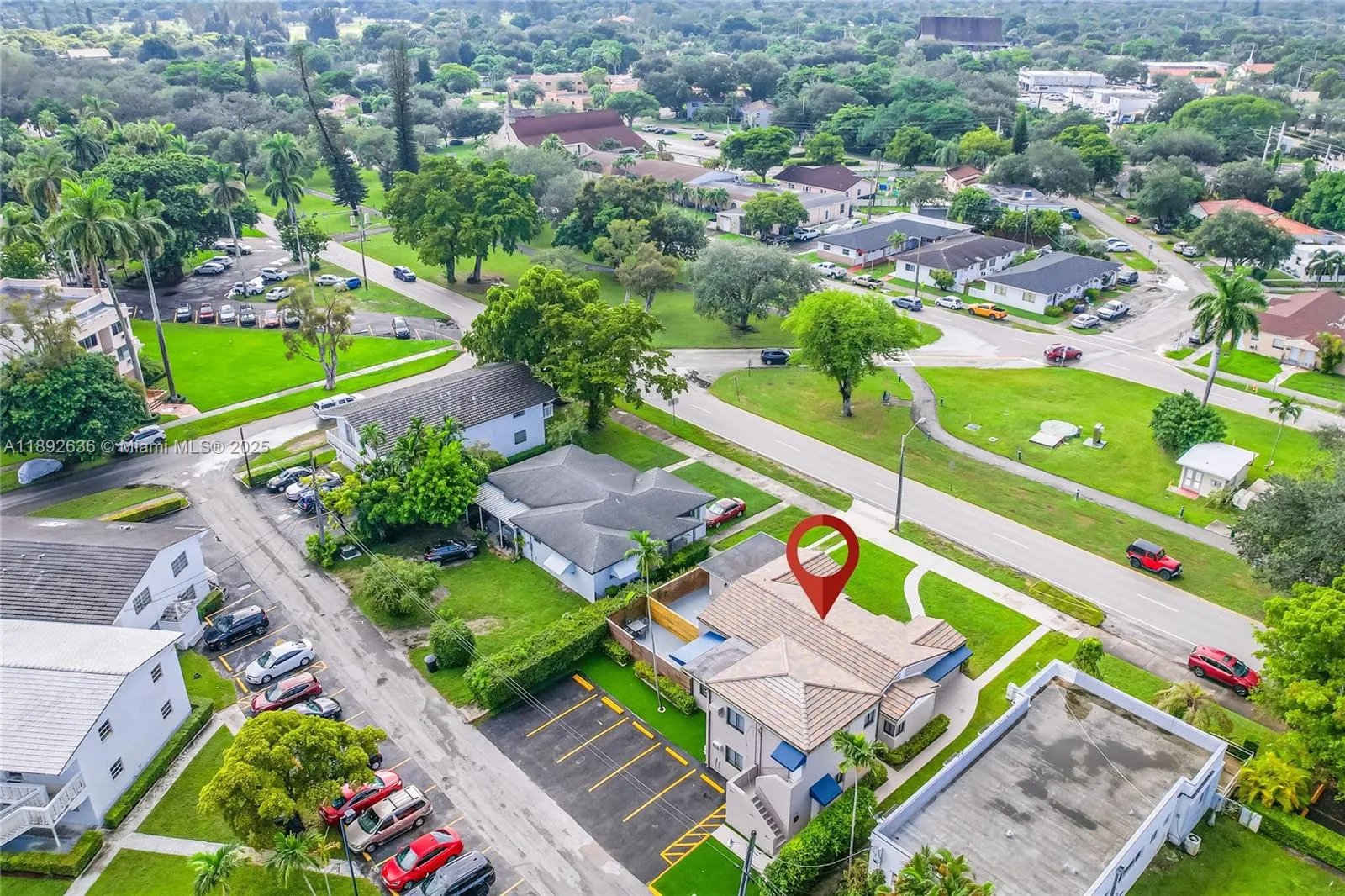 157 Curtiss Pkwy