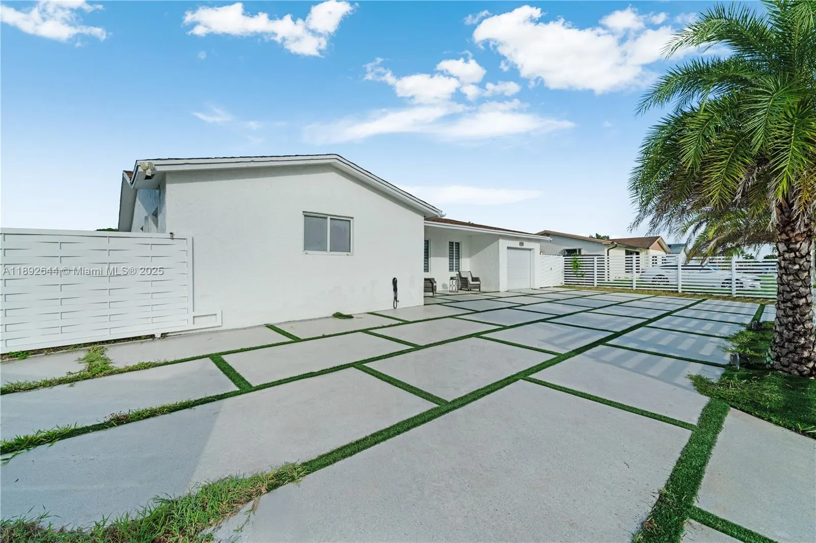 17040 SW 107th Ct