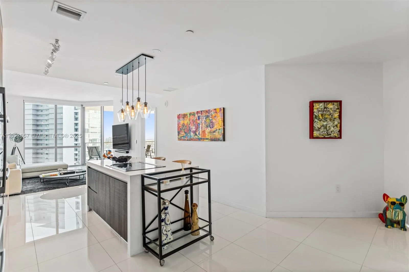 851 NE 1st Ave, #3707