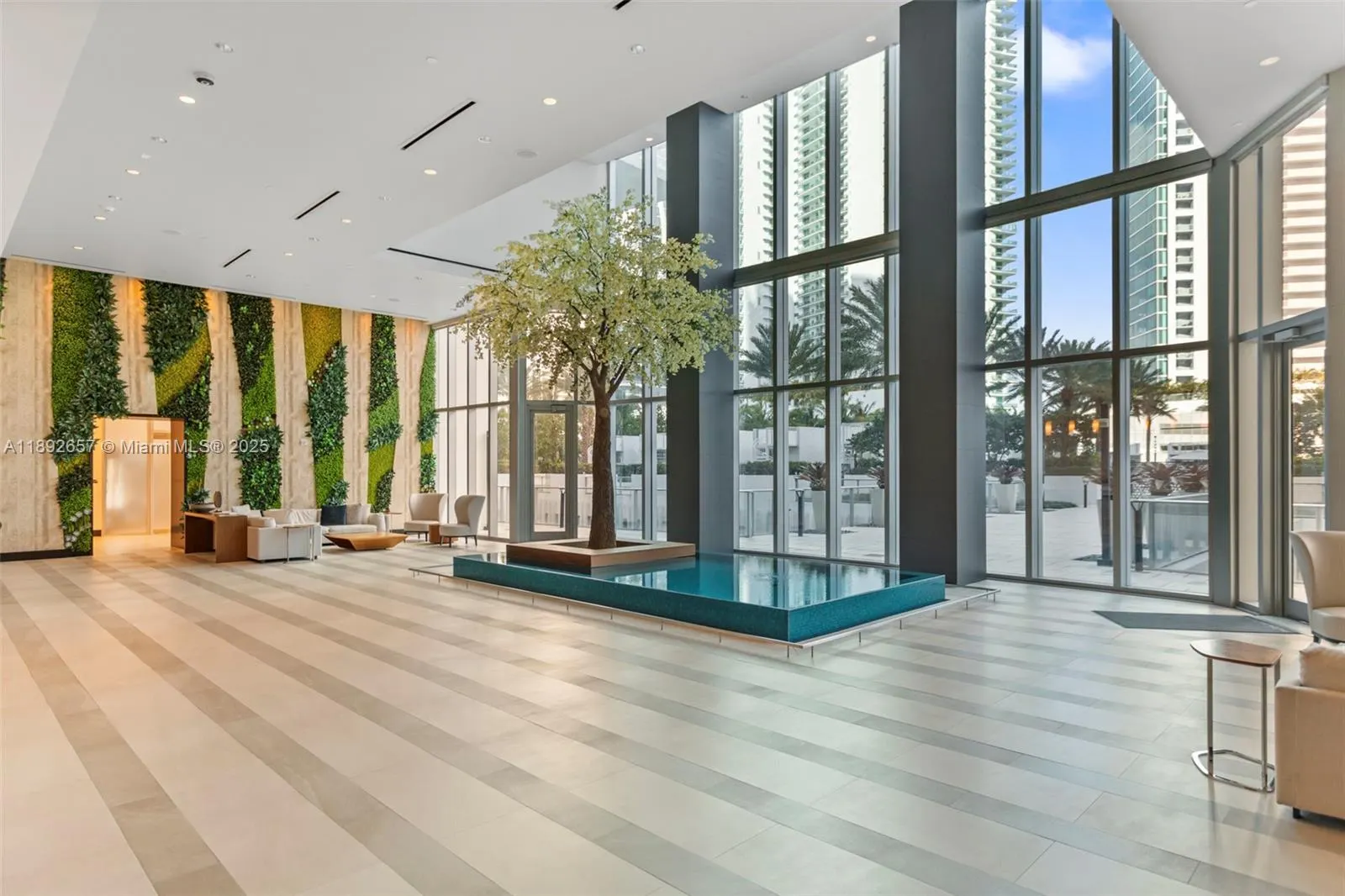851 NE 1st Ave, #3707