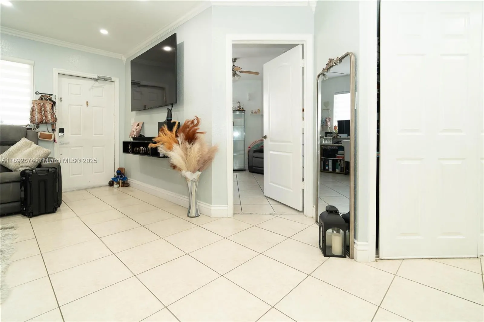 298 E 3rd St, #102
