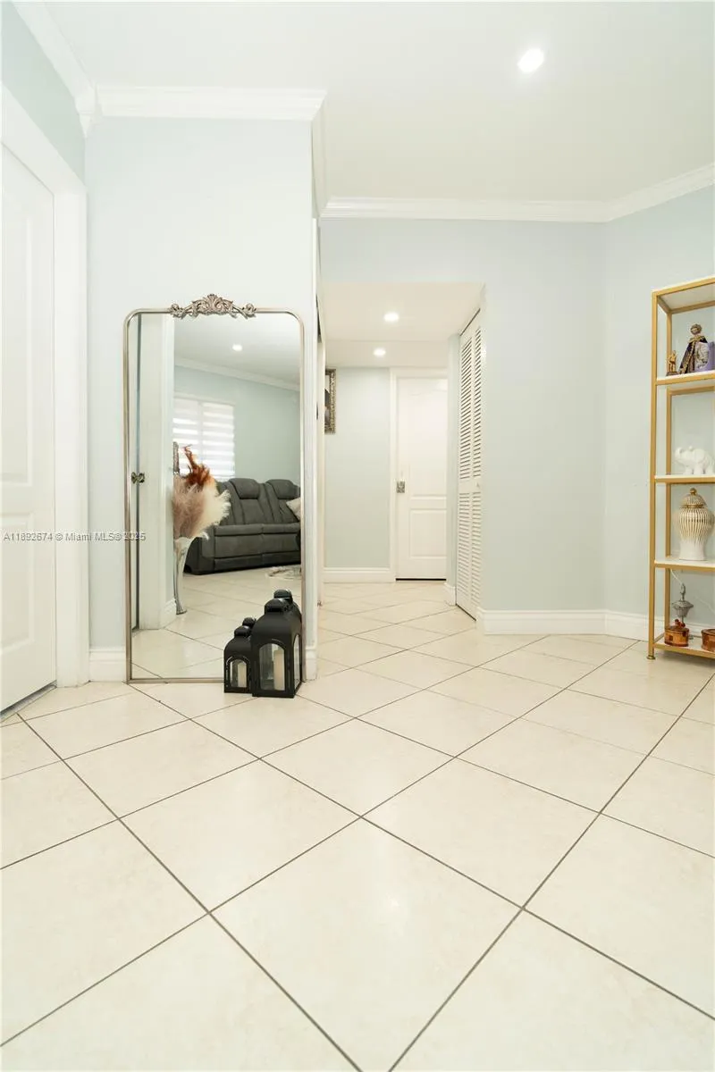 298 E 3rd St, #102
