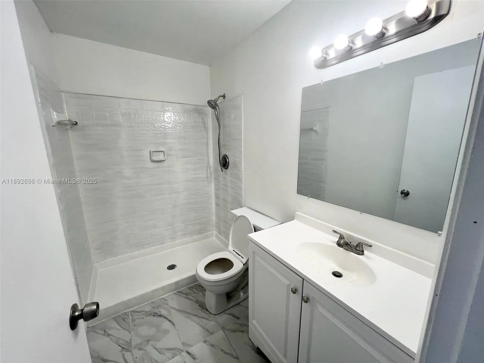 2355 Linton Ridge Cir, #F6