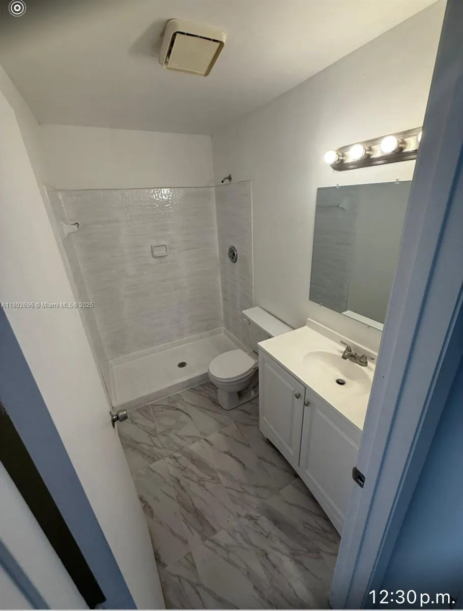 2355 Linton Ridge Cir, #F6